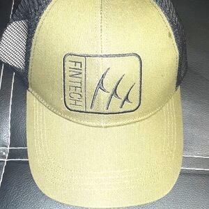 FINTECH MESH BACK BASEBALL HAT MINT CONDITION